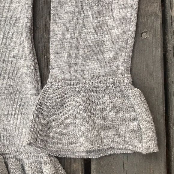 💫4/30 BENEDETTA B. Ruffle Italian Made Sweater - Picture 3 of 7